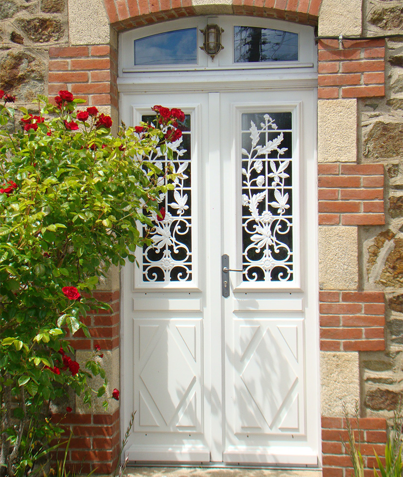 Portes d'entrée bois